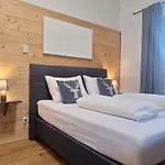 In With Slope Access シャレー Turracher Hohe