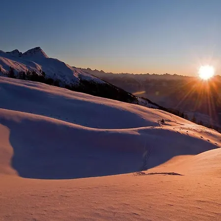 In Mit Hot Pot Chalet Turracher Hohe