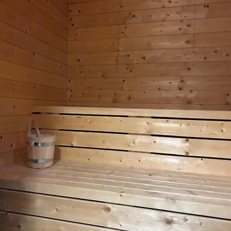 Chalet In Mit Hot Pot *