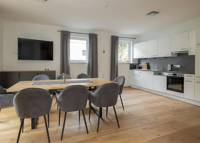 בקתה In Mit Hot Pot